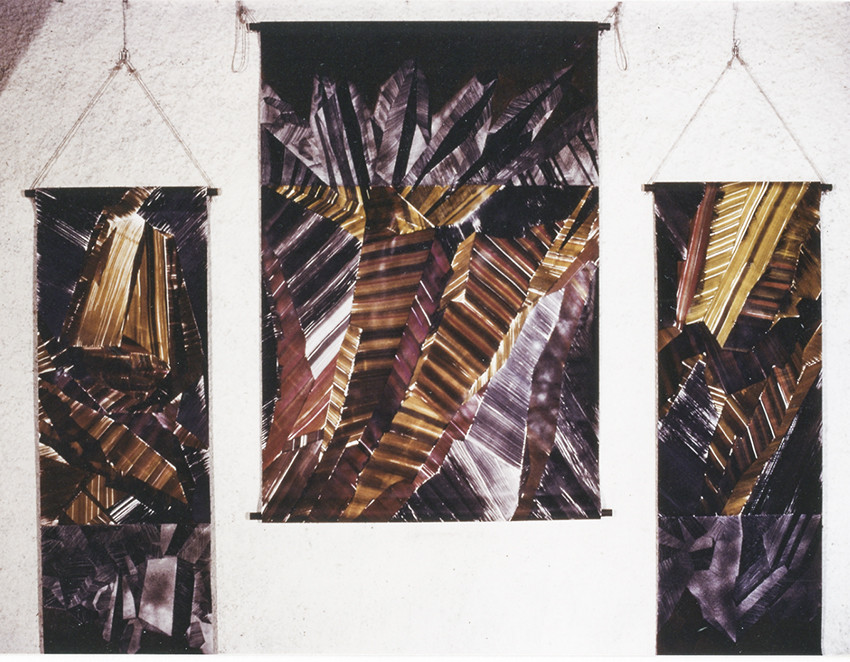 Légende :	N° 11 - CARRIERE D'ARDOISE - encre, résine et pochoirs sur papier  - 8  792 fois 200 x 75 & 1 fois 200 x 150