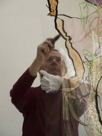 GEANTE TRAVERSEE-touché et dessin en aveuglenumérisation et projection4 feuilles d'acétate de 200 x 90 cmpeinture aux encres sur les 8 facesle tracé aux feutres acryliques