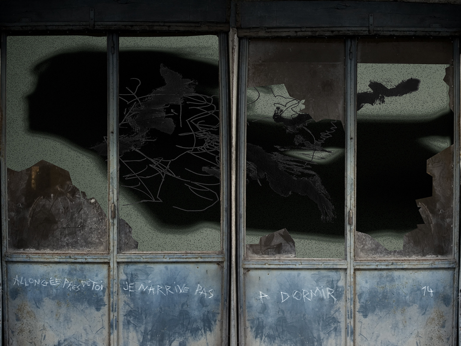 Allongée près de toi, je n'arrive pas à dormir